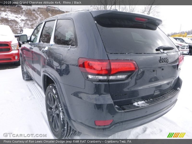 Rhino / Black 2018 Jeep Grand Cherokee Altitude 4x4