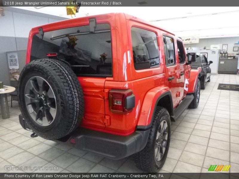 Firecracker Red / Black 2018 Jeep Wrangler Unlimited Sahara 4x4