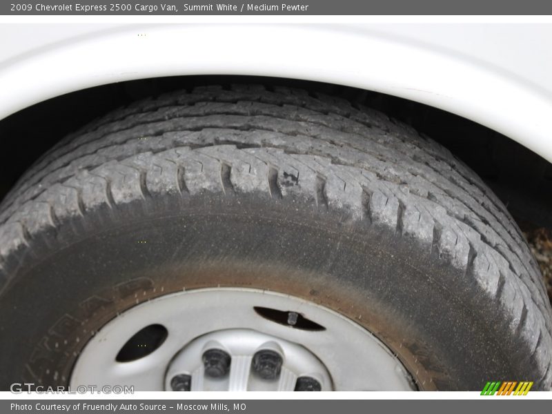 Summit White / Medium Pewter 2009 Chevrolet Express 2500 Cargo Van