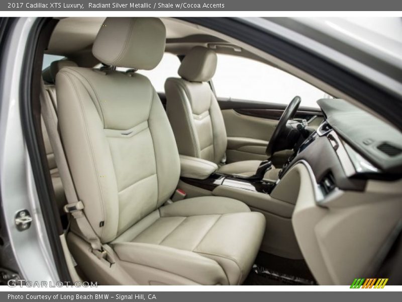 Radiant Silver Metallic / Shale w/Cocoa Accents 2017 Cadillac XTS Luxury