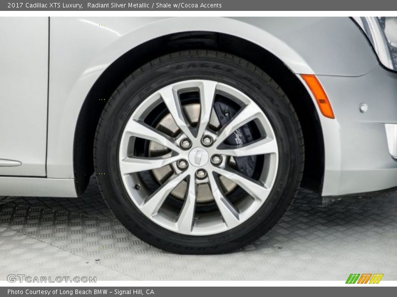 Radiant Silver Metallic / Shale w/Cocoa Accents 2017 Cadillac XTS Luxury