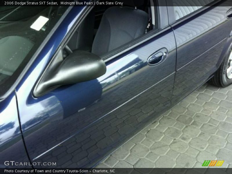 Midnight Blue Pearl / Dark Slate Grey 2006 Dodge Stratus SXT Sedan