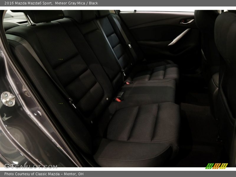 Meteor Gray Mica / Black 2016 Mazda Mazda6 Sport