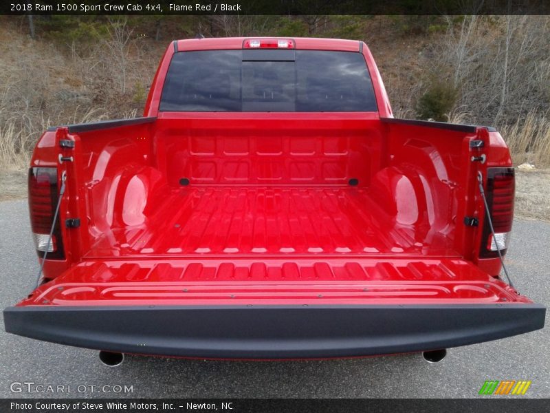 Flame Red / Black 2018 Ram 1500 Sport Crew Cab 4x4