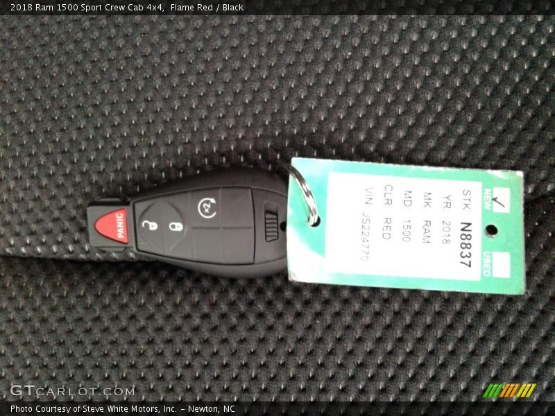 Flame Red / Black 2018 Ram 1500 Sport Crew Cab 4x4