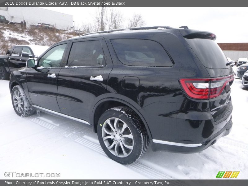 DB Black Crystal / Sepia/Black 2018 Dodge Durango Citadel AWD