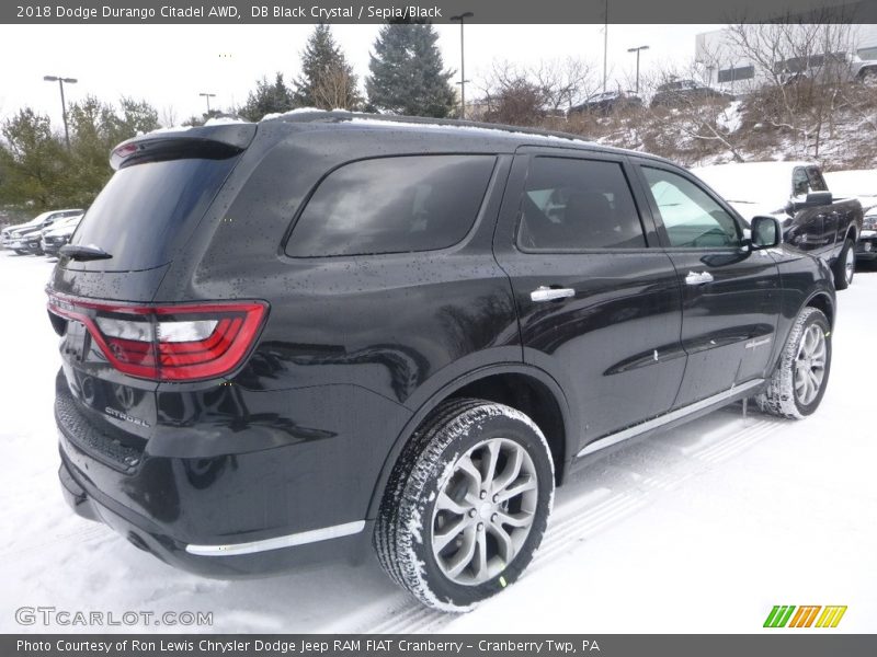 DB Black Crystal / Sepia/Black 2018 Dodge Durango Citadel AWD