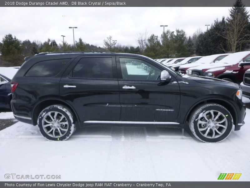 DB Black Crystal / Sepia/Black 2018 Dodge Durango Citadel AWD