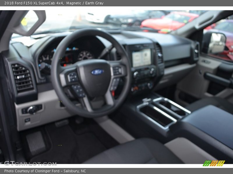 Magnetic / Earth Gray 2018 Ford F150 XL SuperCab 4x4