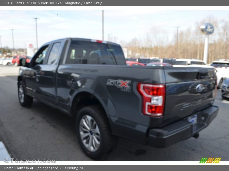Magnetic / Earth Gray 2018 Ford F150 XL SuperCab 4x4