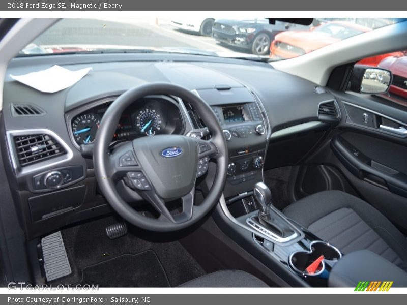 Magnetic / Ebony 2018 Ford Edge SE