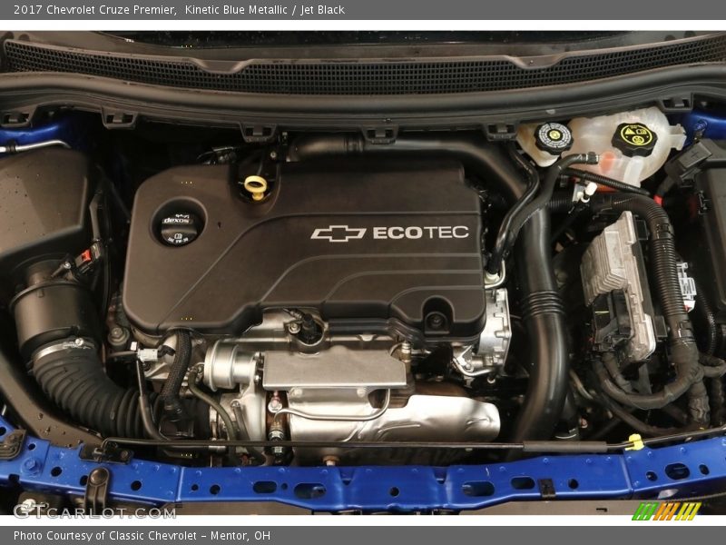 Kinetic Blue Metallic / Jet Black 2017 Chevrolet Cruze Premier