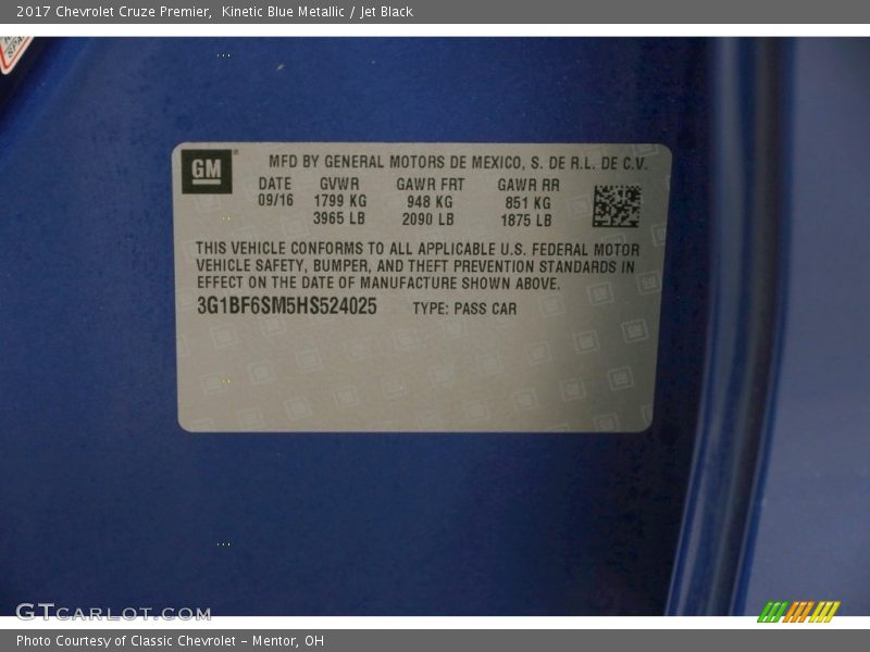 Kinetic Blue Metallic / Jet Black 2017 Chevrolet Cruze Premier