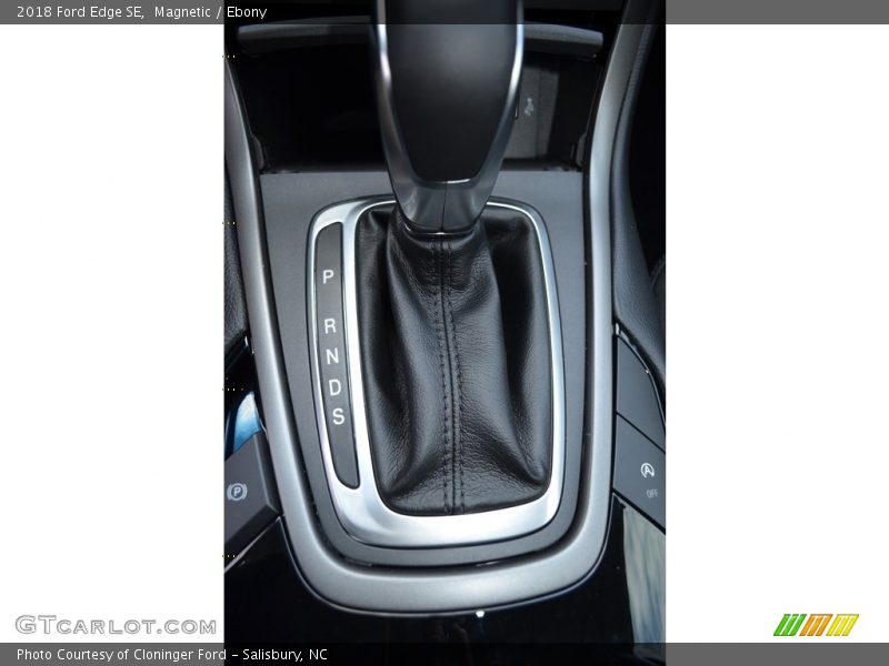 Magnetic / Ebony 2018 Ford Edge SE