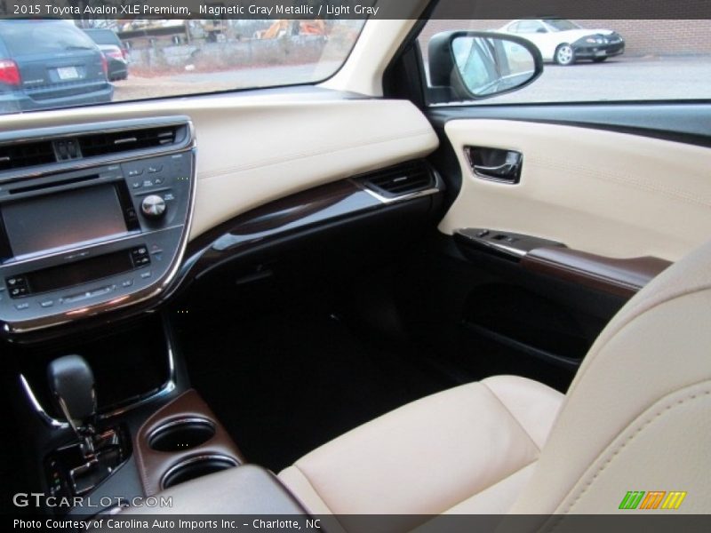 Magnetic Gray Metallic / Light Gray 2015 Toyota Avalon XLE Premium
