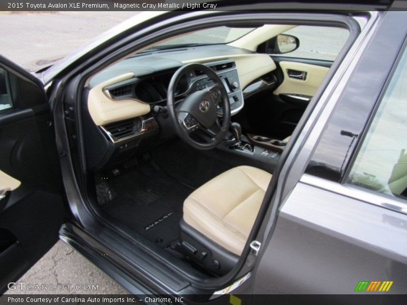 Magnetic Gray Metallic / Light Gray 2015 Toyota Avalon XLE Premium