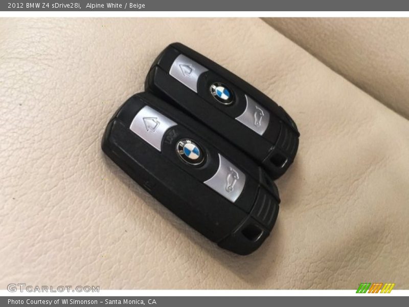 Alpine White / Beige 2012 BMW Z4 sDrive28i