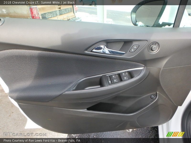 Summit White / Jet Black 2018 Chevrolet Cruze LT