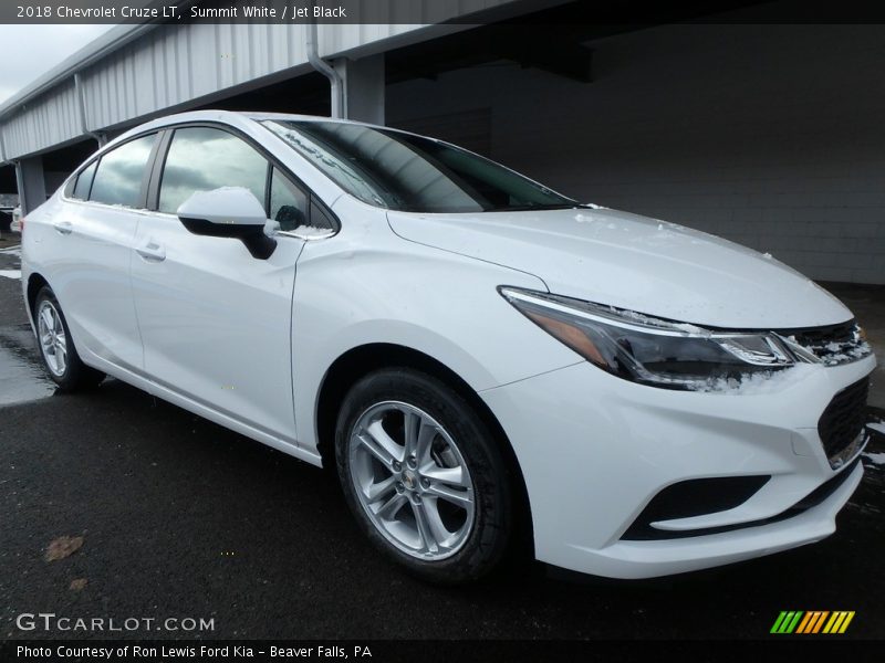 Summit White / Jet Black 2018 Chevrolet Cruze LT