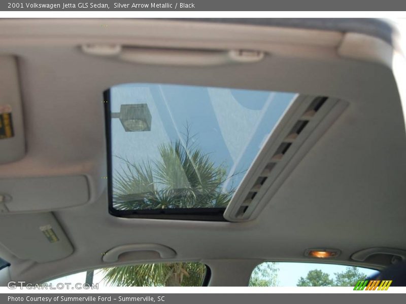 Silver Arrow Metallic / Black 2001 Volkswagen Jetta GLS Sedan