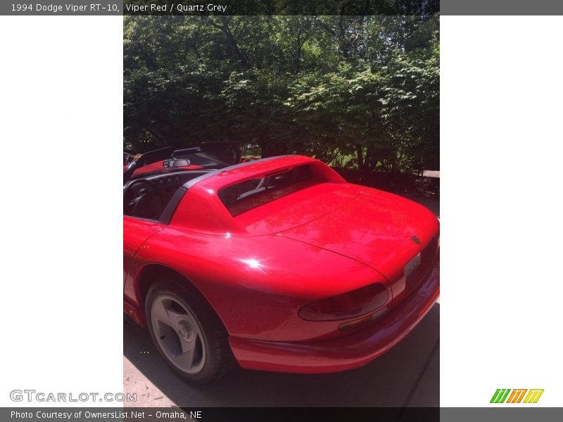 Viper Red / Quartz Grey 1994 Dodge Viper RT-10