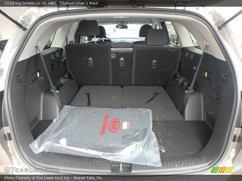 Titanium Silver / Black 2018 Kia Sorento LX V6 AWD