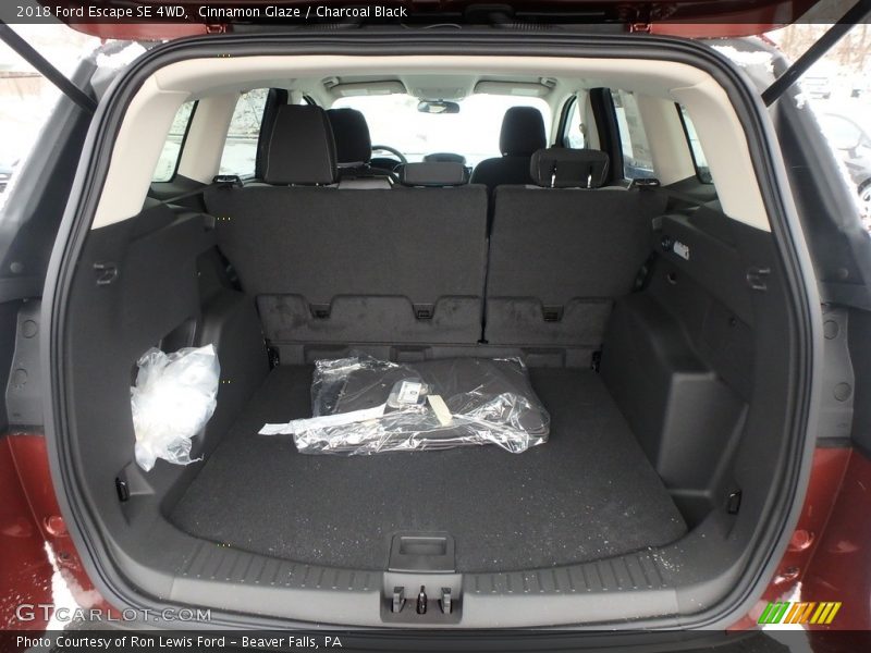 Cinnamon Glaze / Charcoal Black 2018 Ford Escape SE 4WD