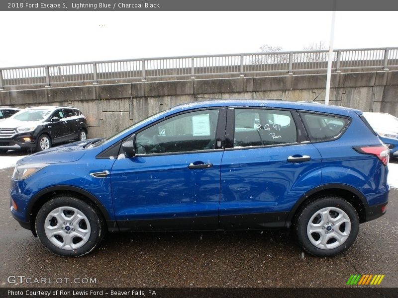 Lightning Blue / Charcoal Black 2018 Ford Escape S