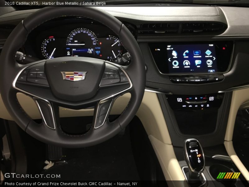 Harbor Blue Metallic / Sahara Beige 2018 Cadillac XT5