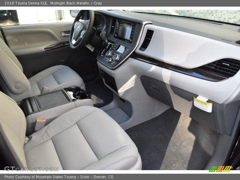 Midnight Black Metallic / Gray 2018 Toyota Sienna XLE