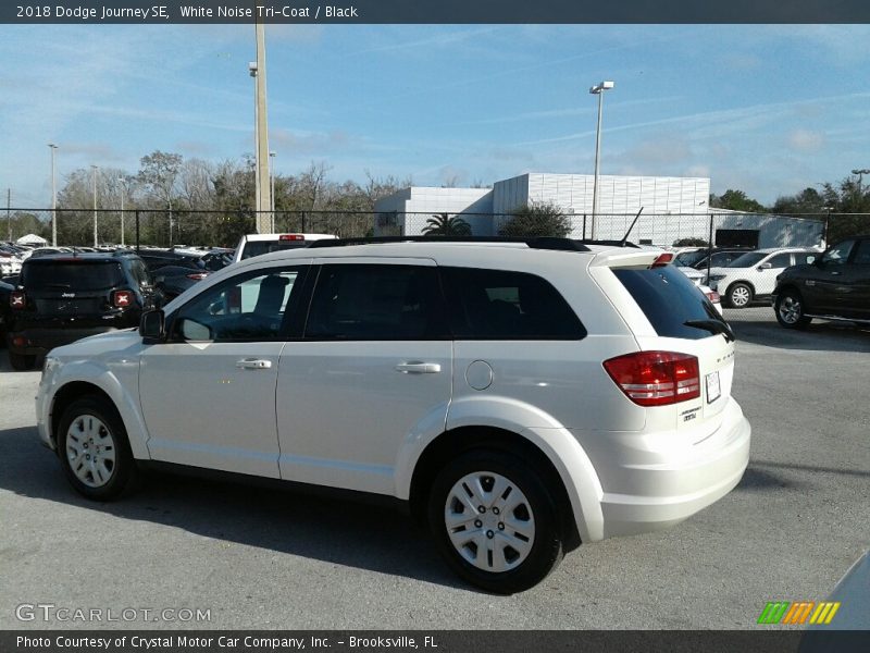 White Noise Tri-Coat / Black 2018 Dodge Journey SE