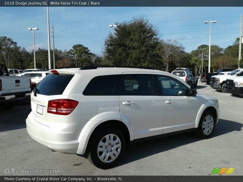 White Noise Tri-Coat / Black 2018 Dodge Journey SE