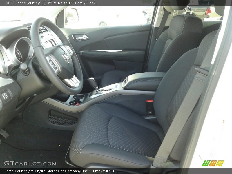 White Noise Tri-Coat / Black 2018 Dodge Journey SE