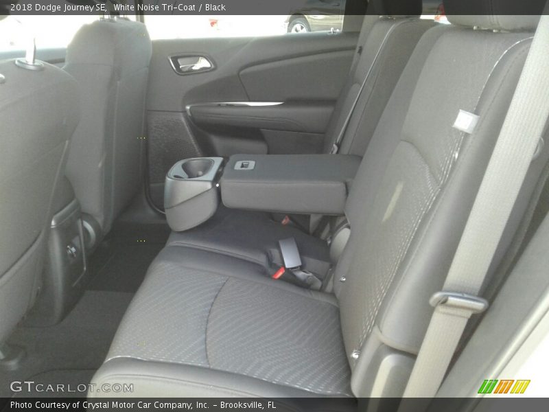 White Noise Tri-Coat / Black 2018 Dodge Journey SE