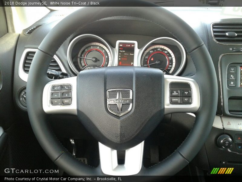 White Noise Tri-Coat / Black 2018 Dodge Journey SE