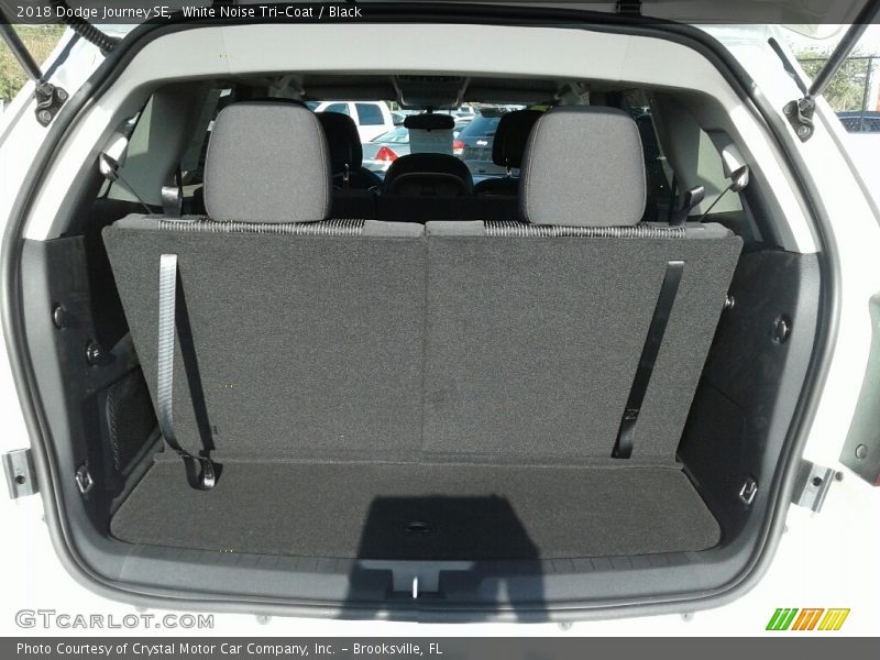White Noise Tri-Coat / Black 2018 Dodge Journey SE