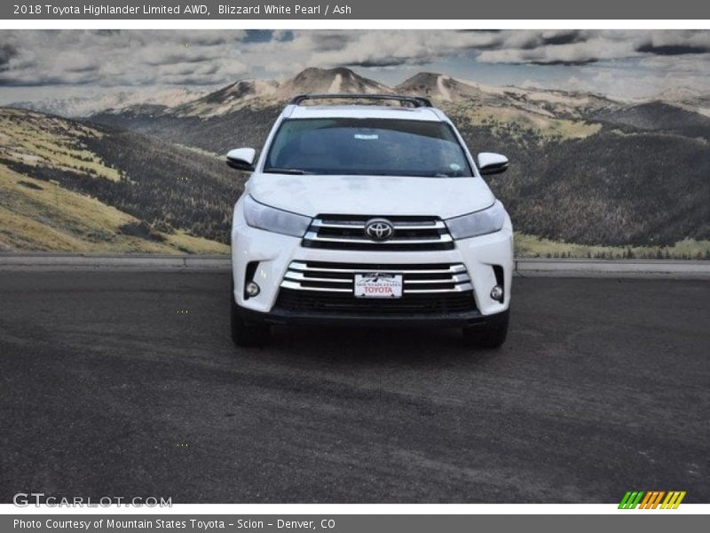 Blizzard White Pearl / Ash 2018 Toyota Highlander Limited AWD