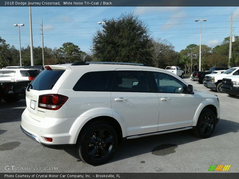 White Noise Tri-Coat / Black 2018 Dodge Journey Crossroad
