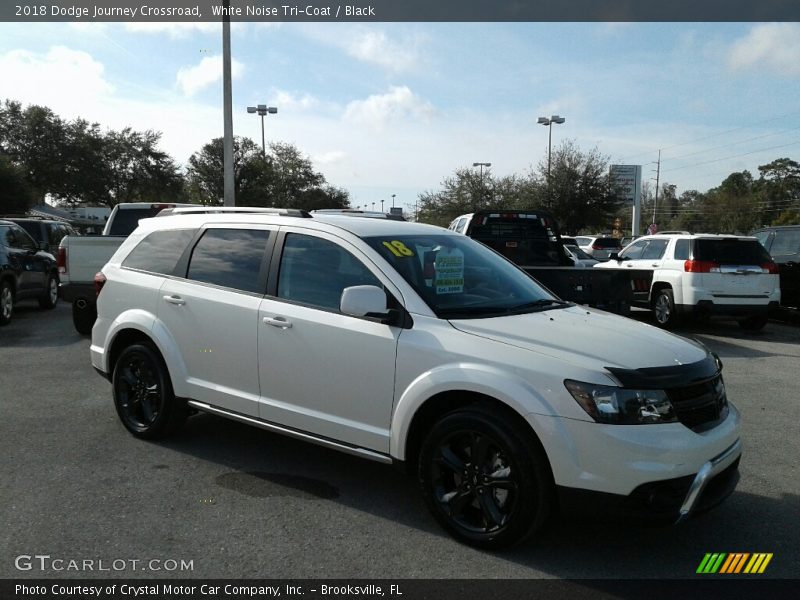 White Noise Tri-Coat / Black 2018 Dodge Journey Crossroad