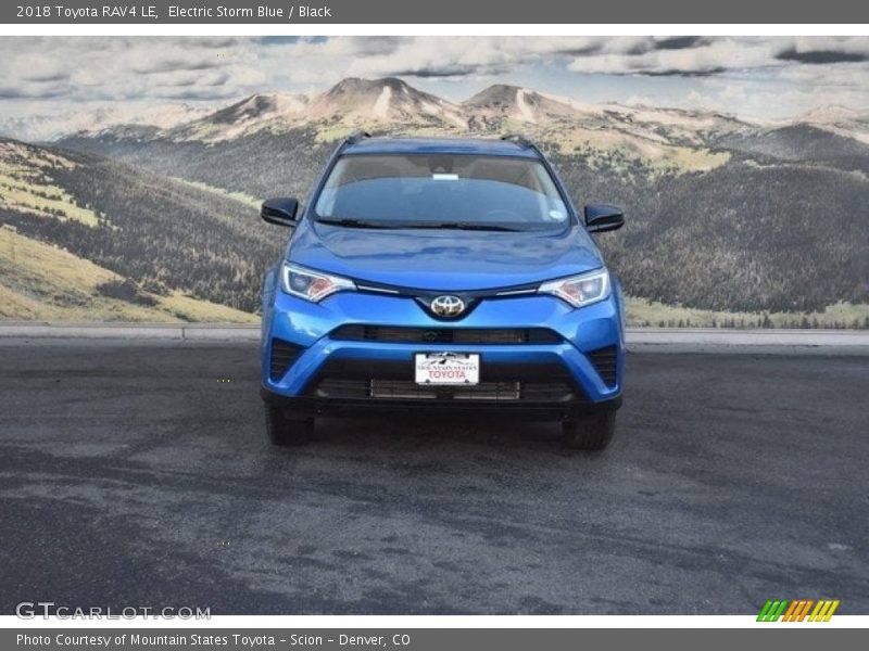 Electric Storm Blue / Black 2018 Toyota RAV4 LE