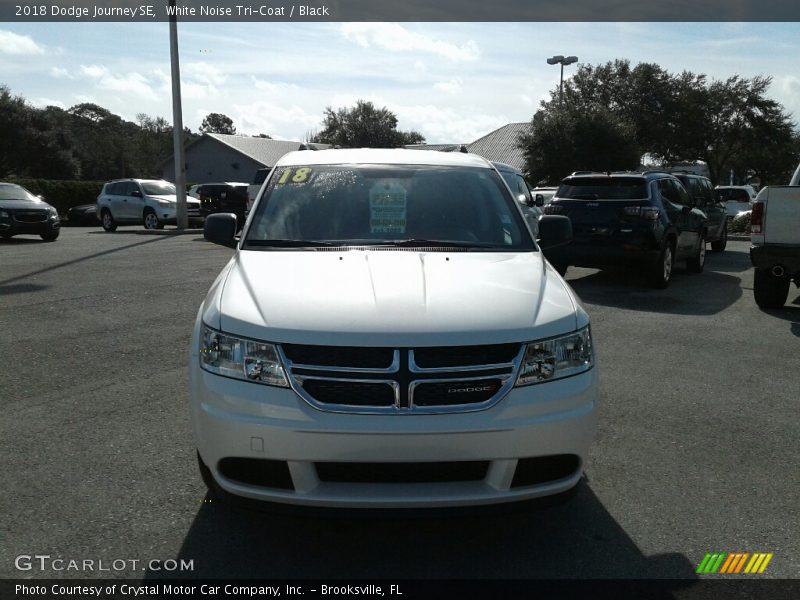 White Noise Tri-Coat / Black 2018 Dodge Journey SE