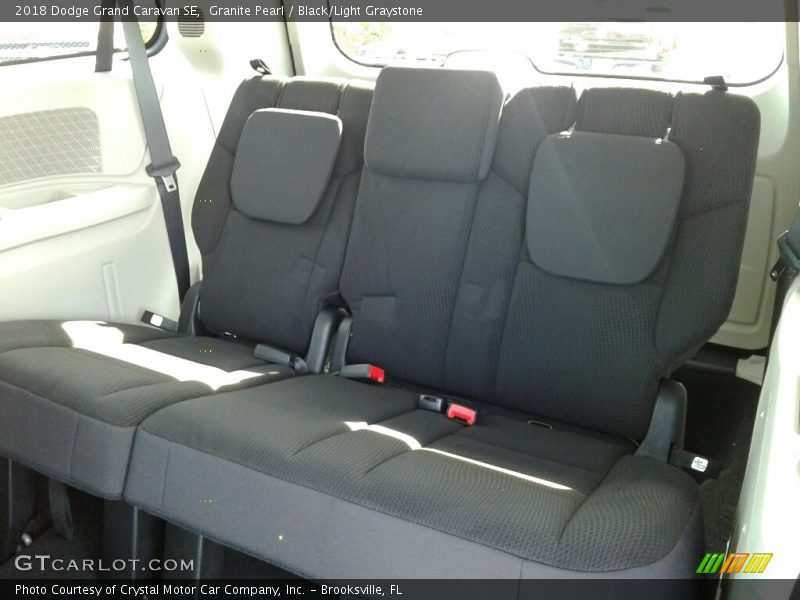 Granite Pearl / Black/Light Graystone 2018 Dodge Grand Caravan SE