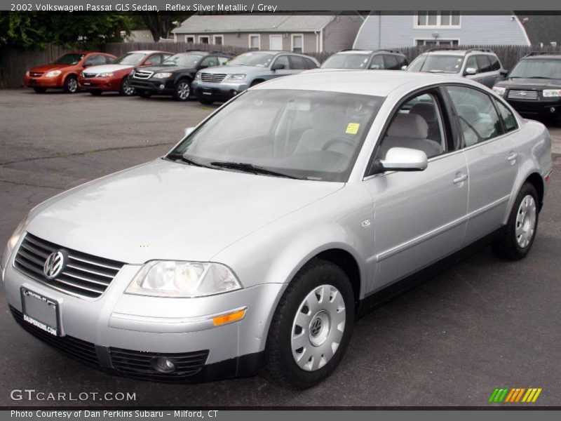 Reflex Silver Metallic / Grey 2002 Volkswagen Passat GLS Sedan