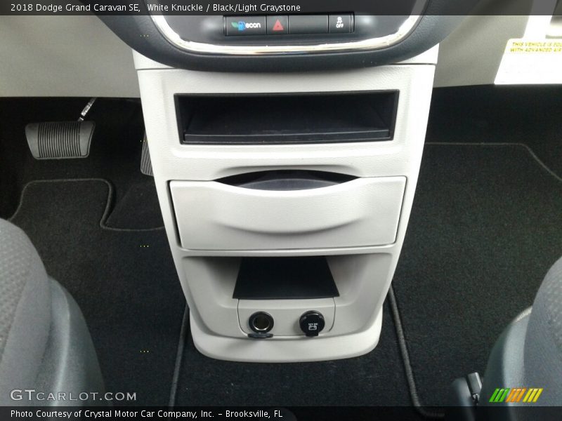 White Knuckle / Black/Light Graystone 2018 Dodge Grand Caravan SE