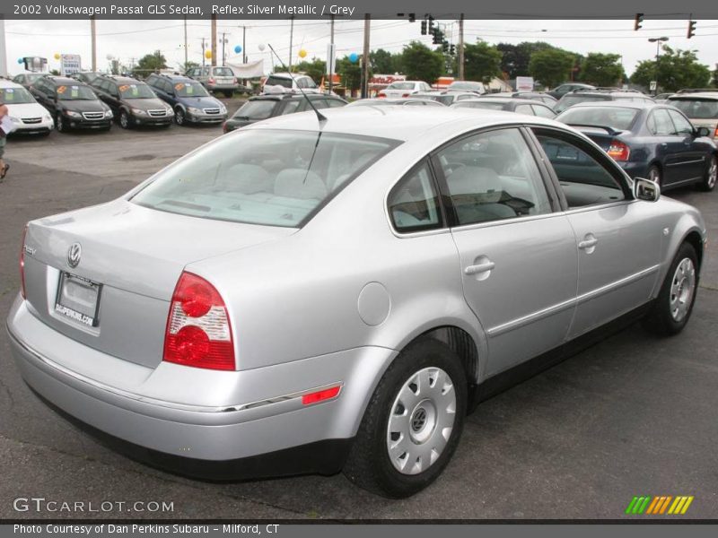 Reflex Silver Metallic / Grey 2002 Volkswagen Passat GLS Sedan