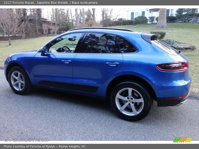 Sapphire Blue Metallic / Black w/Alcantara 2017 Porsche Macan