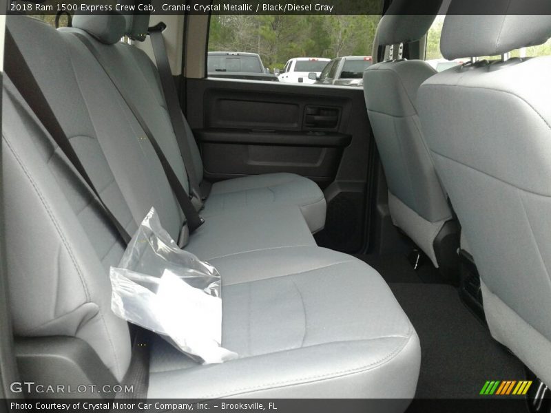 Granite Crystal Metallic / Black/Diesel Gray 2018 Ram 1500 Express Crew Cab