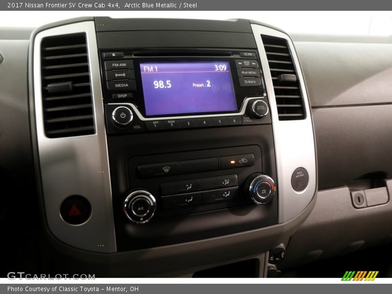 Arctic Blue Metallic / Steel 2017 Nissan Frontier SV Crew Cab 4x4