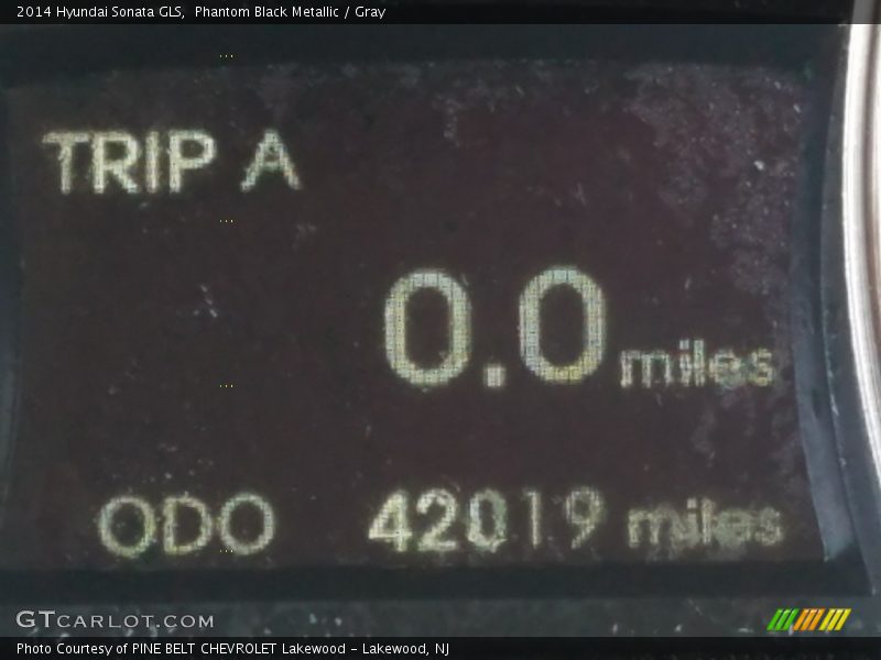 Phantom Black Metallic / Gray 2014 Hyundai Sonata GLS