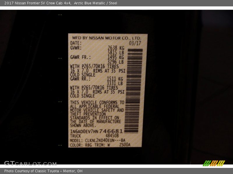 Arctic Blue Metallic / Steel 2017 Nissan Frontier SV Crew Cab 4x4